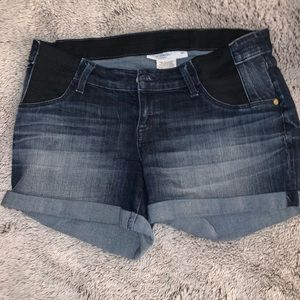 Liz Lange Maternity Jean Shorts